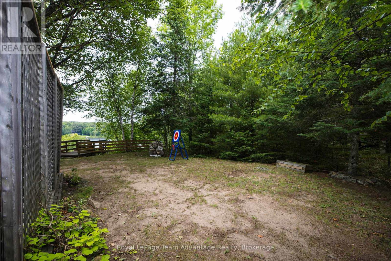 40 Fairholme Lake Road, Whitestone, Ontario  P0A 1G0 - Photo 27 - X12314994