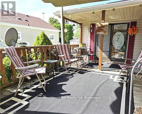 204 Beach Road, Centre Wellington, Ontario  N1M 2W5 - Photo 18 - X12315013