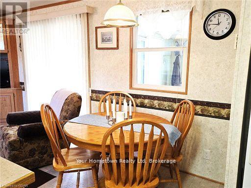 204 Beach Road, Centre Wellington, Ontario  N1M 2W5 - Photo 6 - X12315013