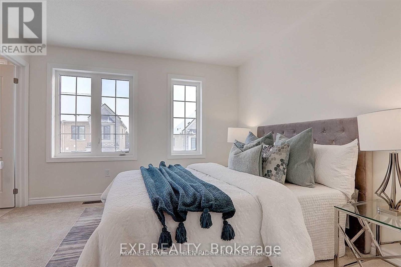 275 Bloomington Road W, Richmond Hill, Ontario  L4E 2H8 - Photo 15 - N12314871