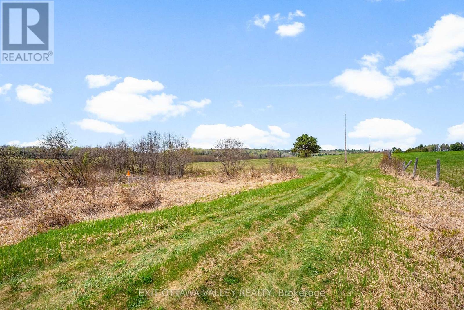 00 Hildebrandt Street N, Madawaska Valley, Ontario  K0J 1B0 - Photo 4 - X12152555