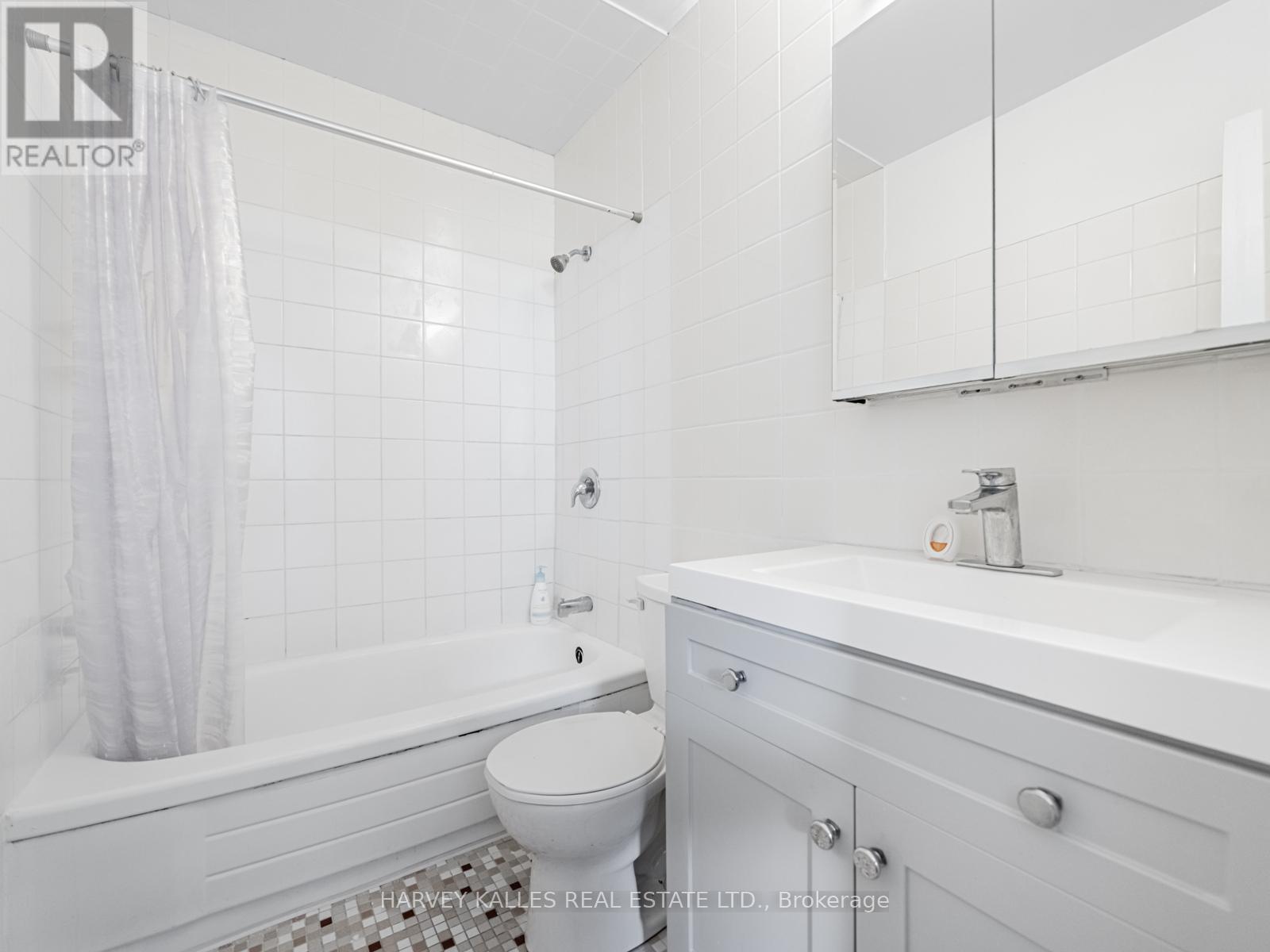 505 - 3065 Queen Frederica Drive, Mississauga, Ontario  L4Y 3A3 - Photo 26 - W12314874
