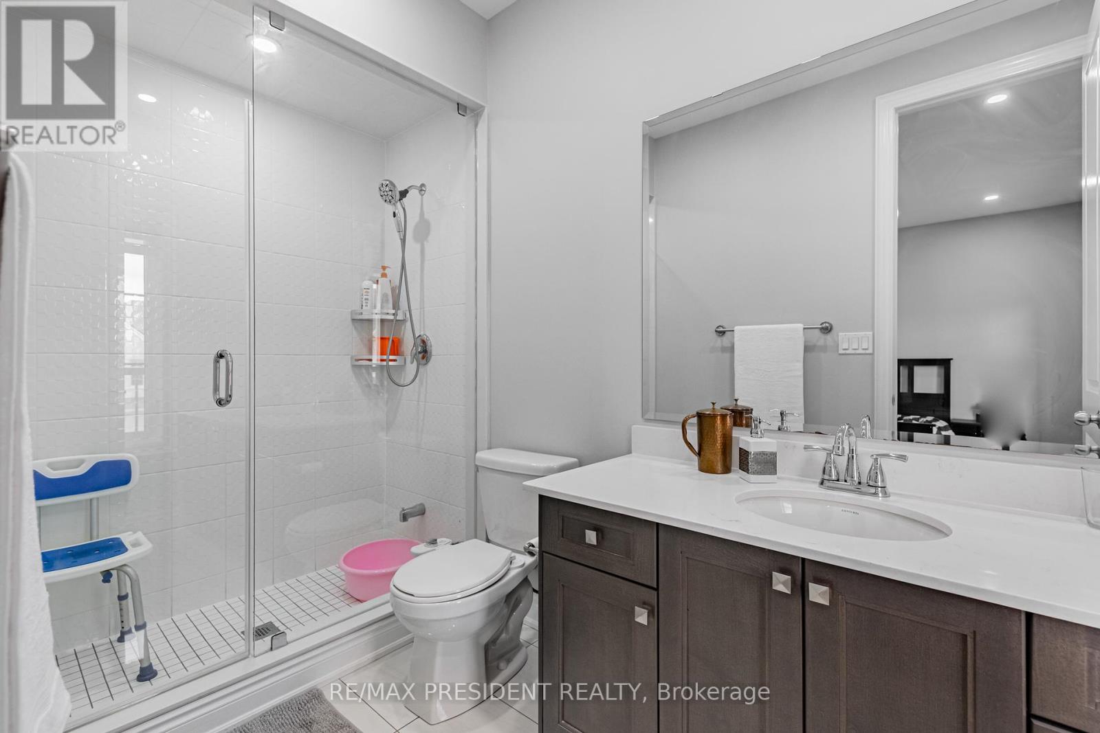 32 Elderbridge Road, Brampton, Ontario  L6P 4G5 - Photo 16 - W12314948