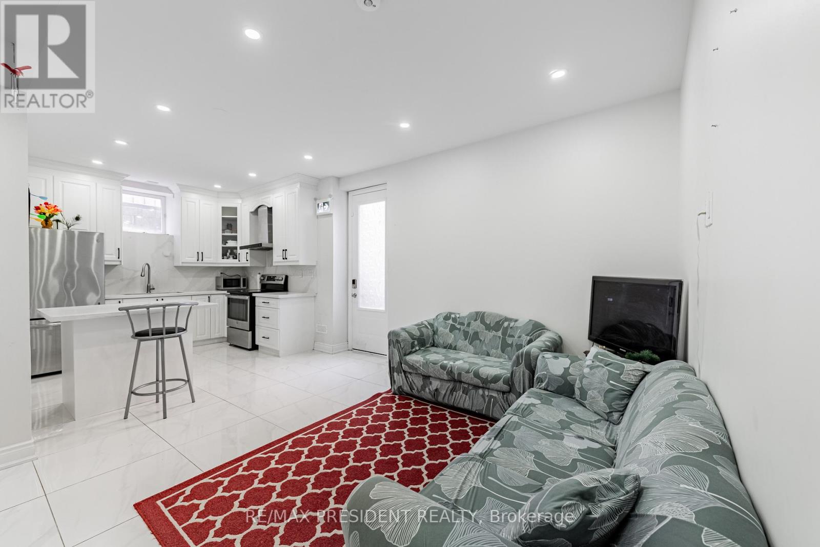 32 Elderbridge Road, Brampton, Ontario  L6P 4G5 - Photo 23 - W12314948