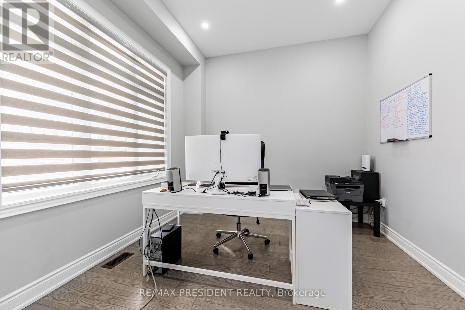 32 Elderbridge Road, Brampton, Ontario  L6P 4G5 - Photo 29 - W12314948