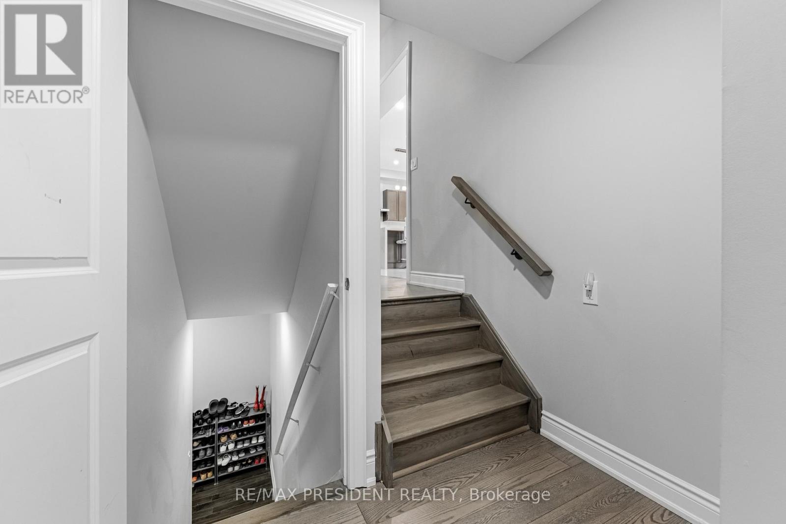 32 Elderbridge Road, Brampton, Ontario  L6P 4G5 - Photo 31 - W12314948