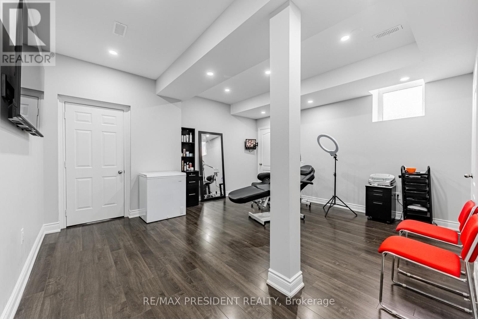 32 Elderbridge Road, Brampton, Ontario  L6P 4G5 - Photo 33 - W12314948