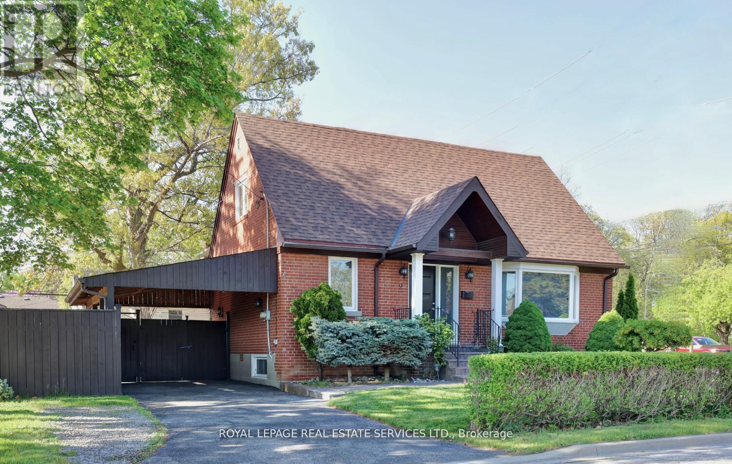 Property at 2 NORTH HEIGHTS ROAD image 2