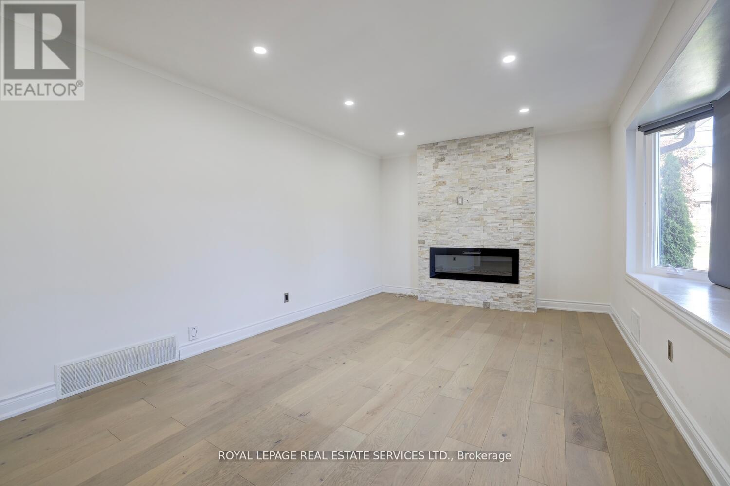 Property at 2 NORTH HEIGHTS ROAD image 4