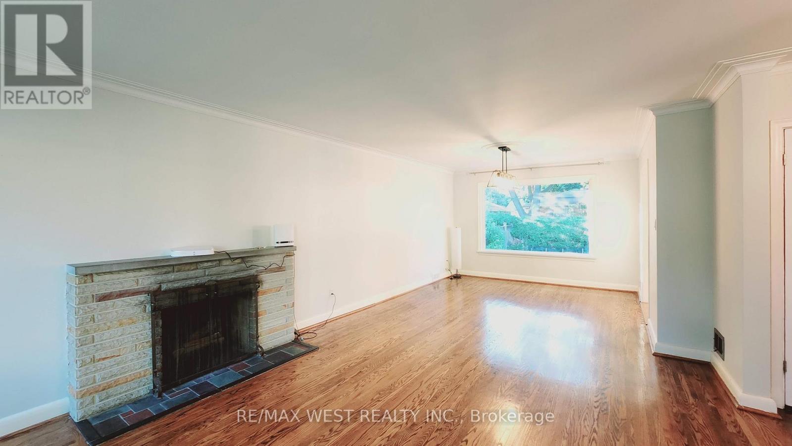 114 Prince George Drive, Toronto, Ontario  M9B 2X8 - Photo 15 - W12314958
