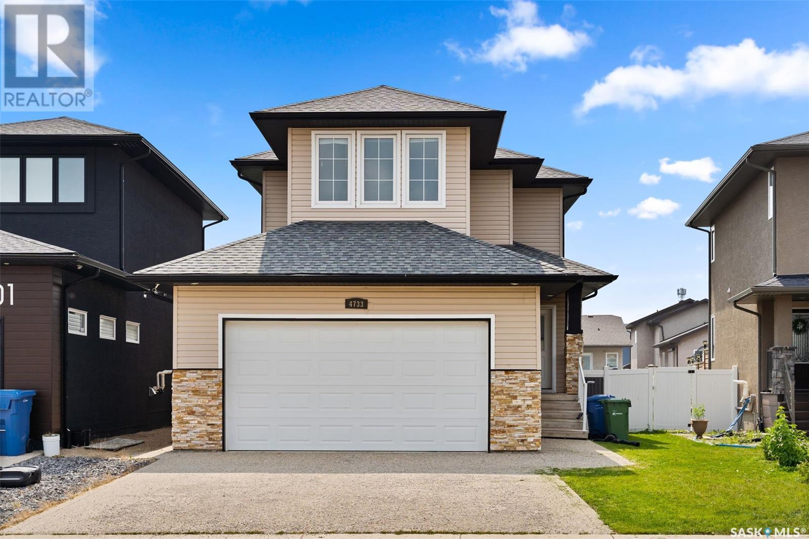 4733 Green View Crescent E, Regina, Saskatchewan  S4V 3L2 - Photo 1 - SK014156