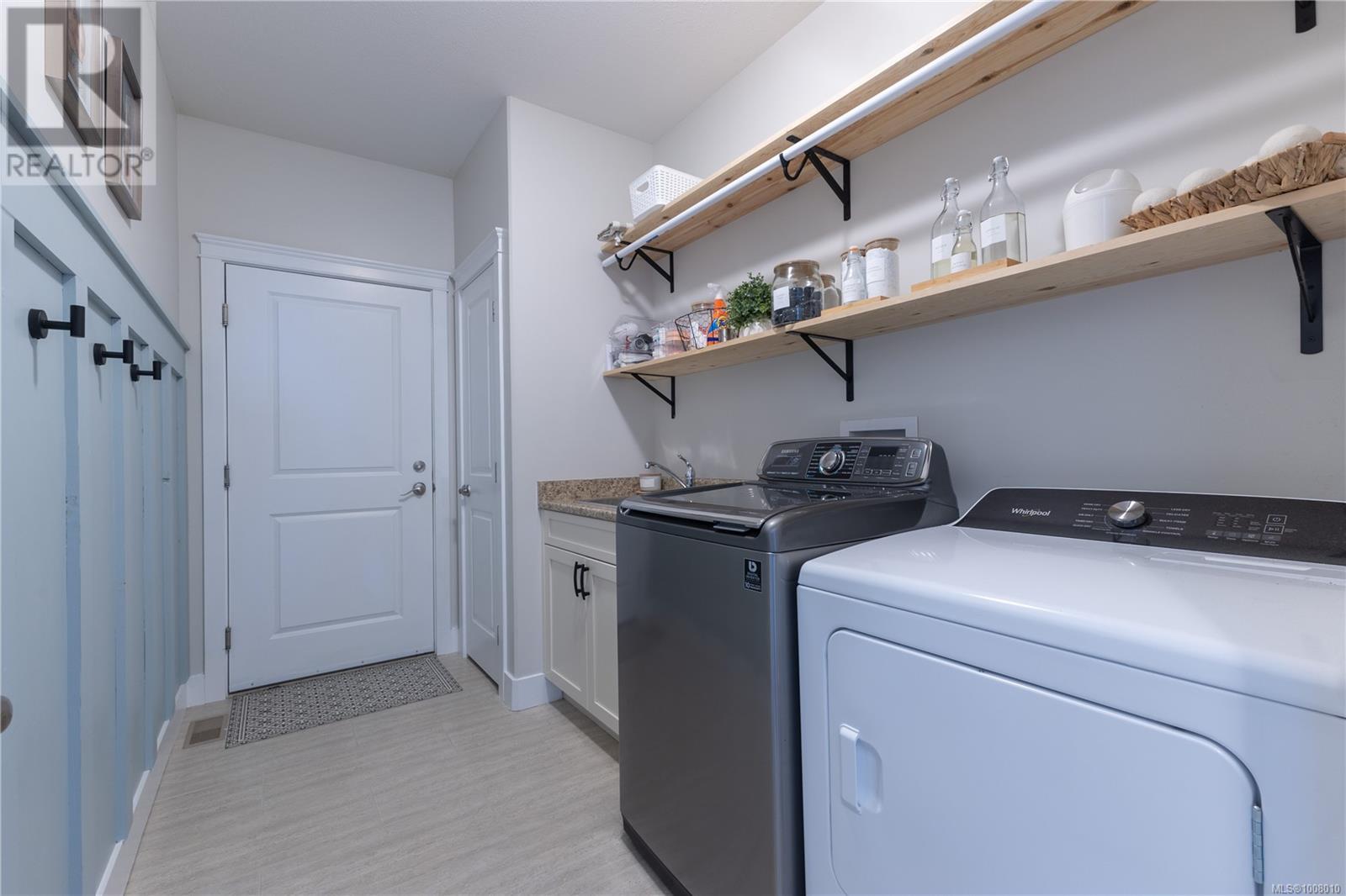 302 Maryland Rd, Campbell River, British Columbia  V9W 0A5 - Photo 27 - 1008010
