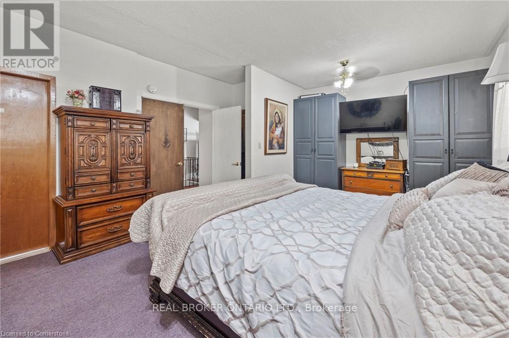 7994 Wellington 12 Road, Wellington North, Ontario  N0G 1A0 - Photo 17 - X12314851