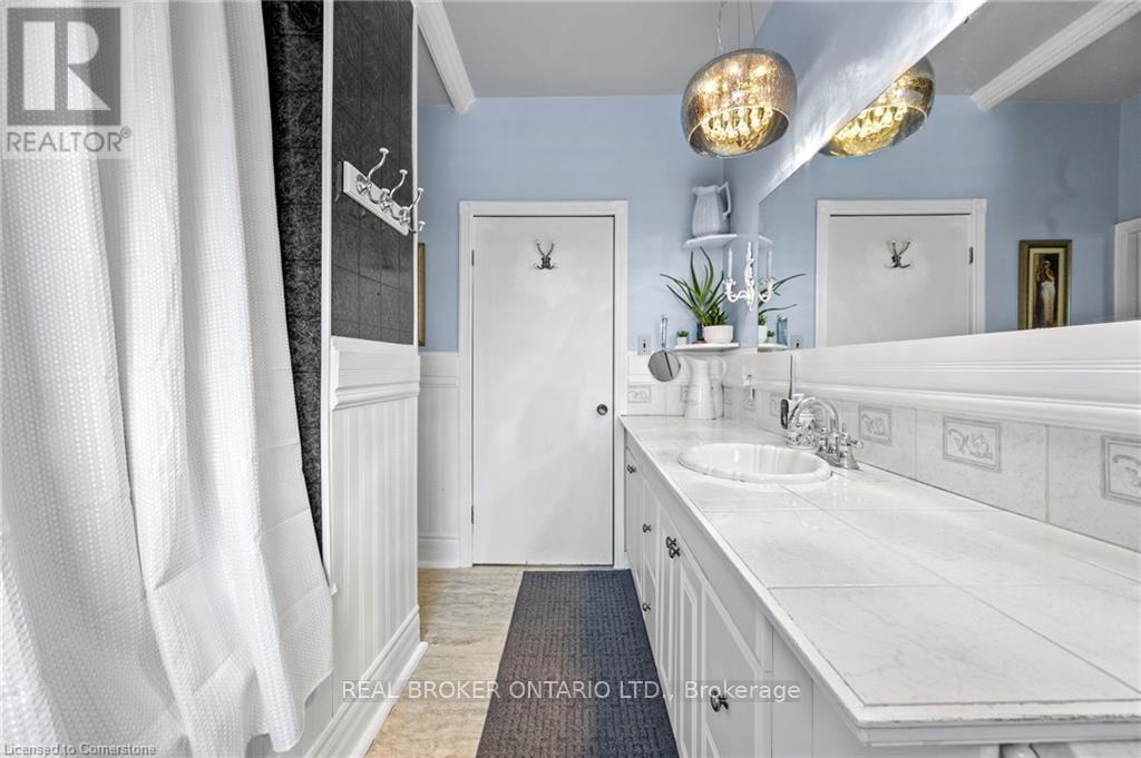 7994 Wellington 12 Road, Wellington North, Ontario  N0G 1A0 - Photo 20 - X12314851