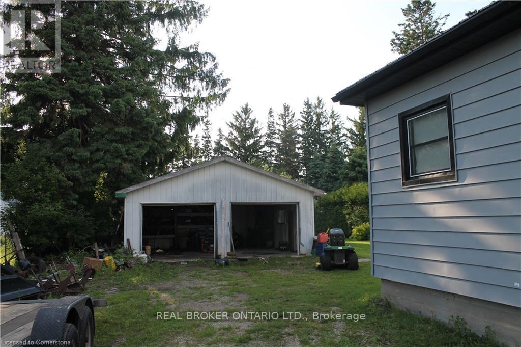 7994 Wellington 12 Road, Wellington North, Ontario  N0G 1A0 - Photo 33 - X12314851