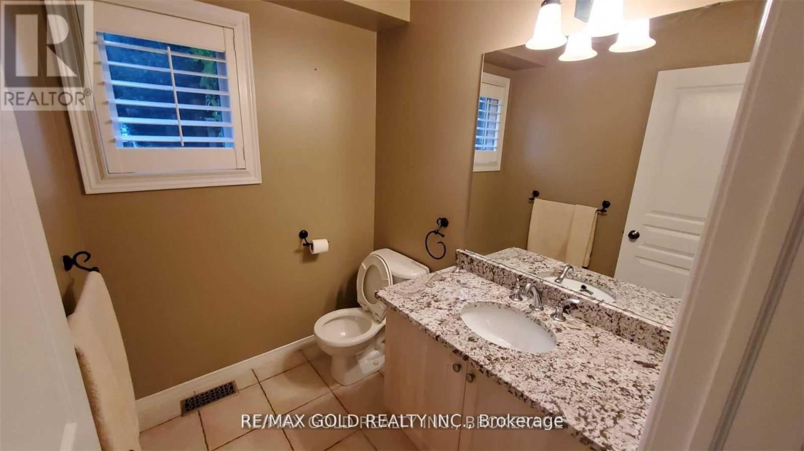 79 Surrey Drive, Hamilton, Ontario  L9K 1L9 - Photo 11 - X12314889