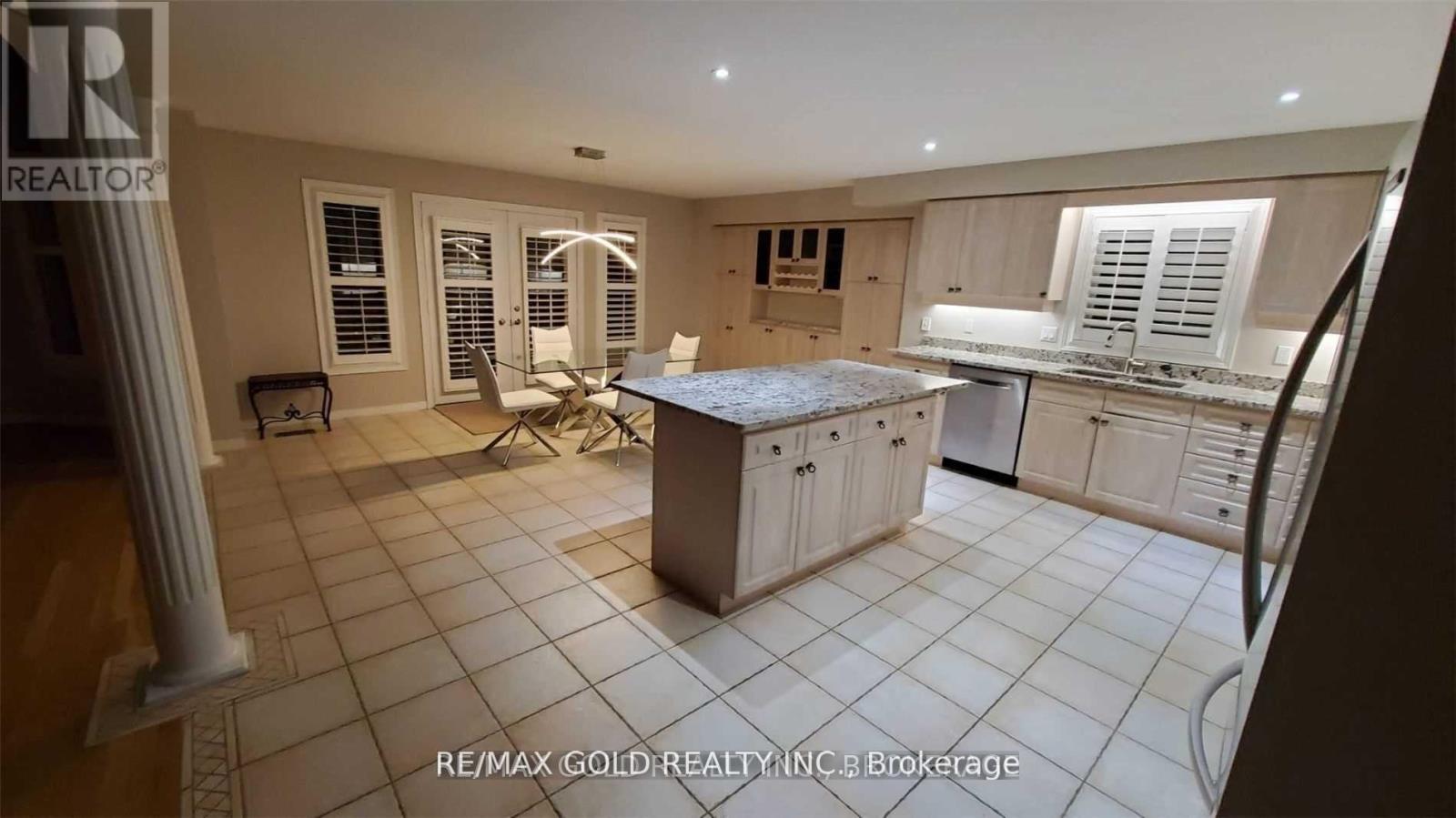 79 Surrey Drive, Hamilton, Ontario  L9K 1L9 - Photo 13 - X12314889