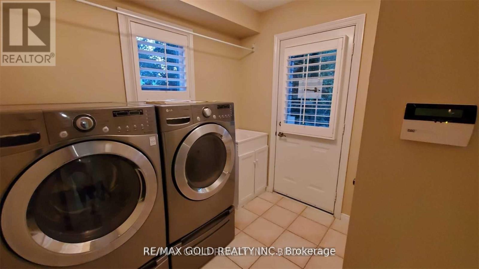 79 Surrey Drive, Hamilton, Ontario  L9K 1L9 - Photo 20 - X12314889