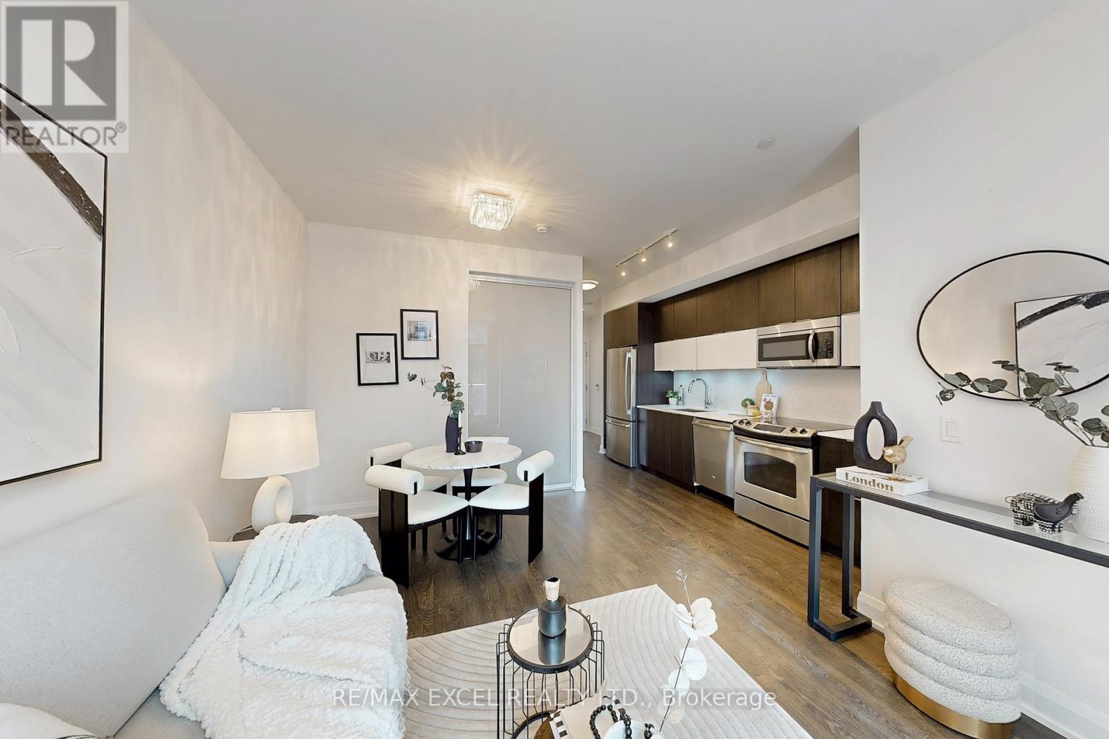 312 - 56 Annie Craig Drive, Toronto, Ontario  M8V 0C4 - Photo 9 - W12283124