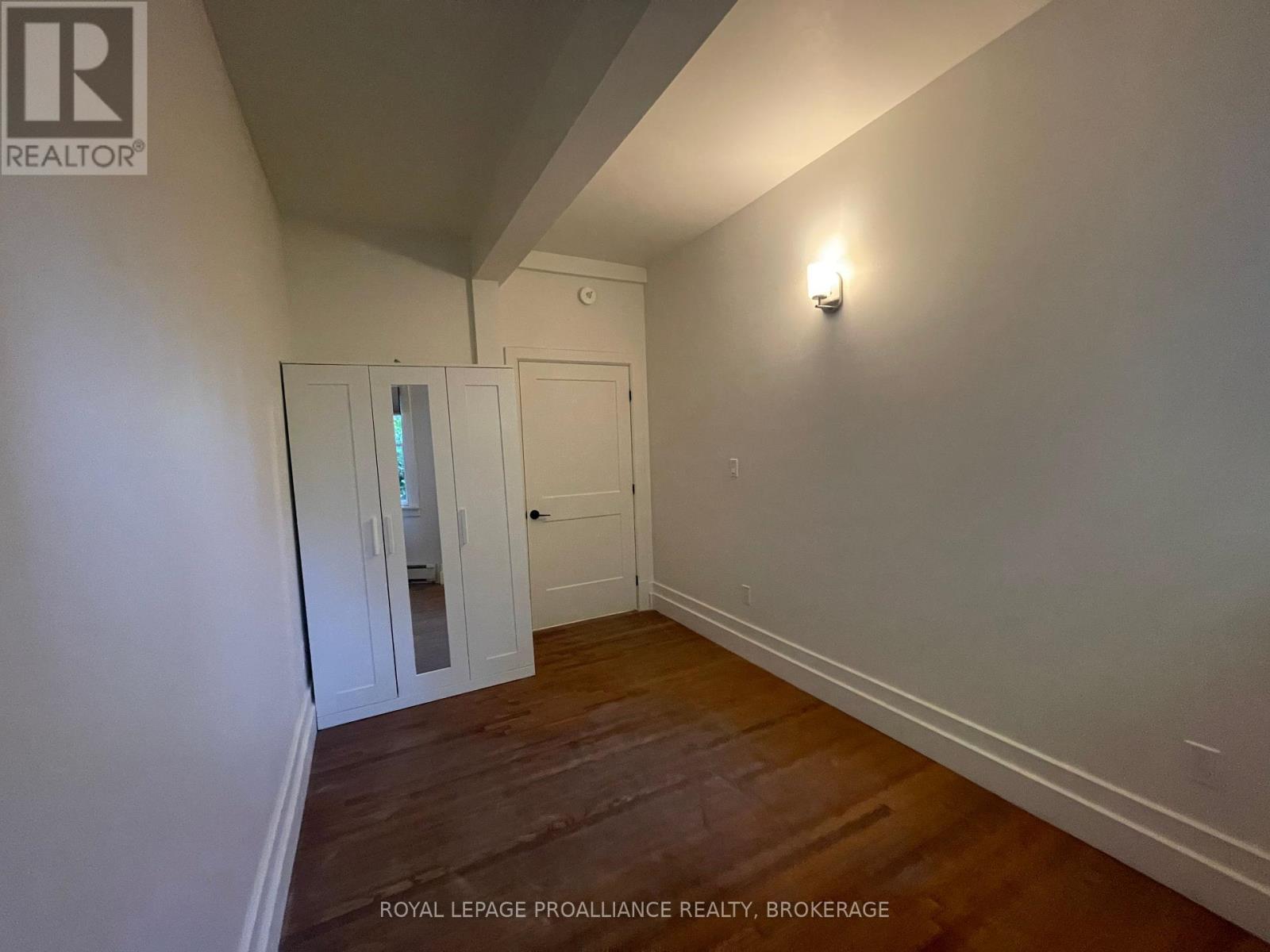 301 King Street W, Kingston, Ontario  K7L 2W9 - Photo 10 - X12315195