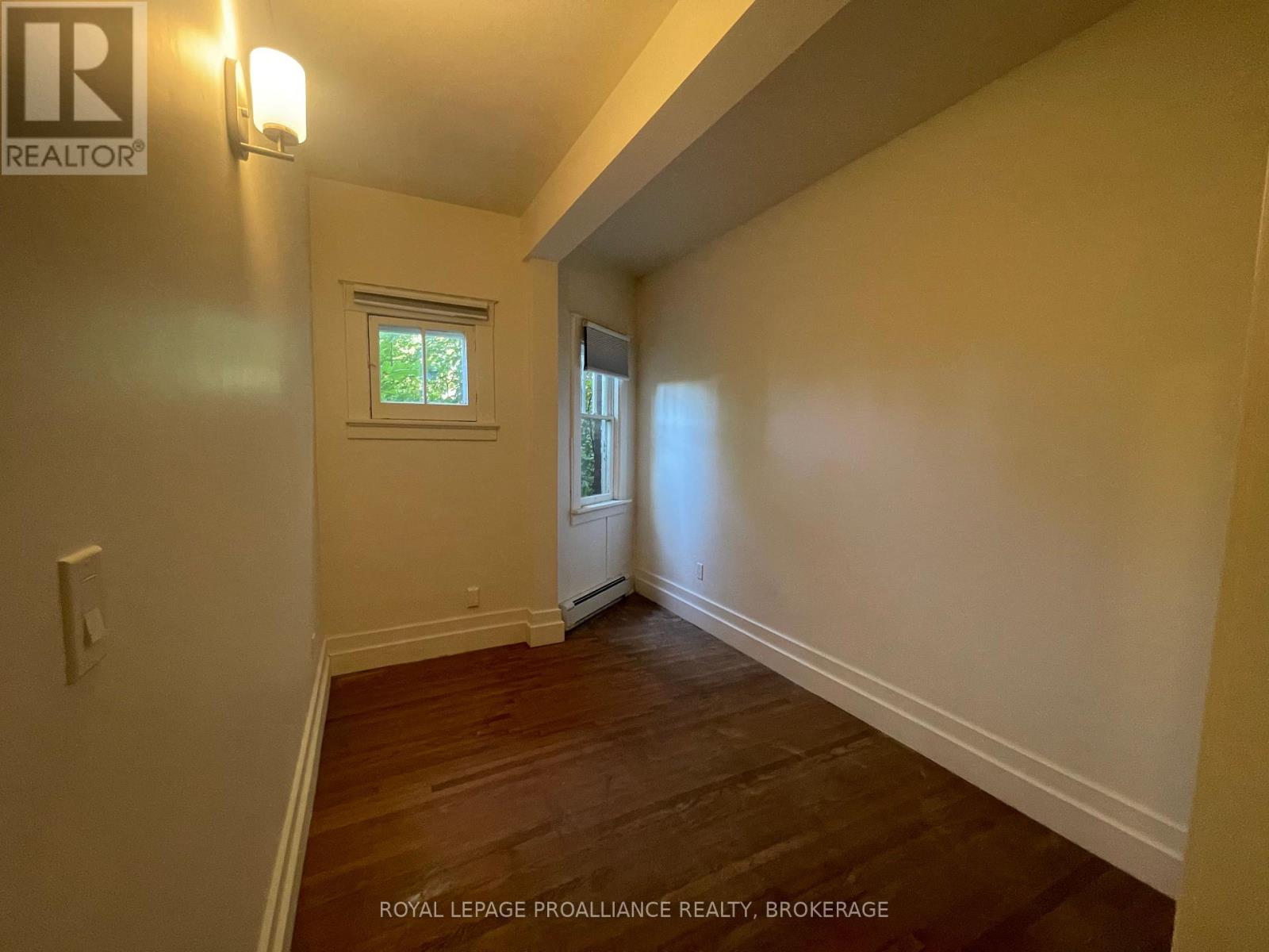 301 King Street W, Kingston, Ontario  K7L 2W9 - Photo 9 - X12315195