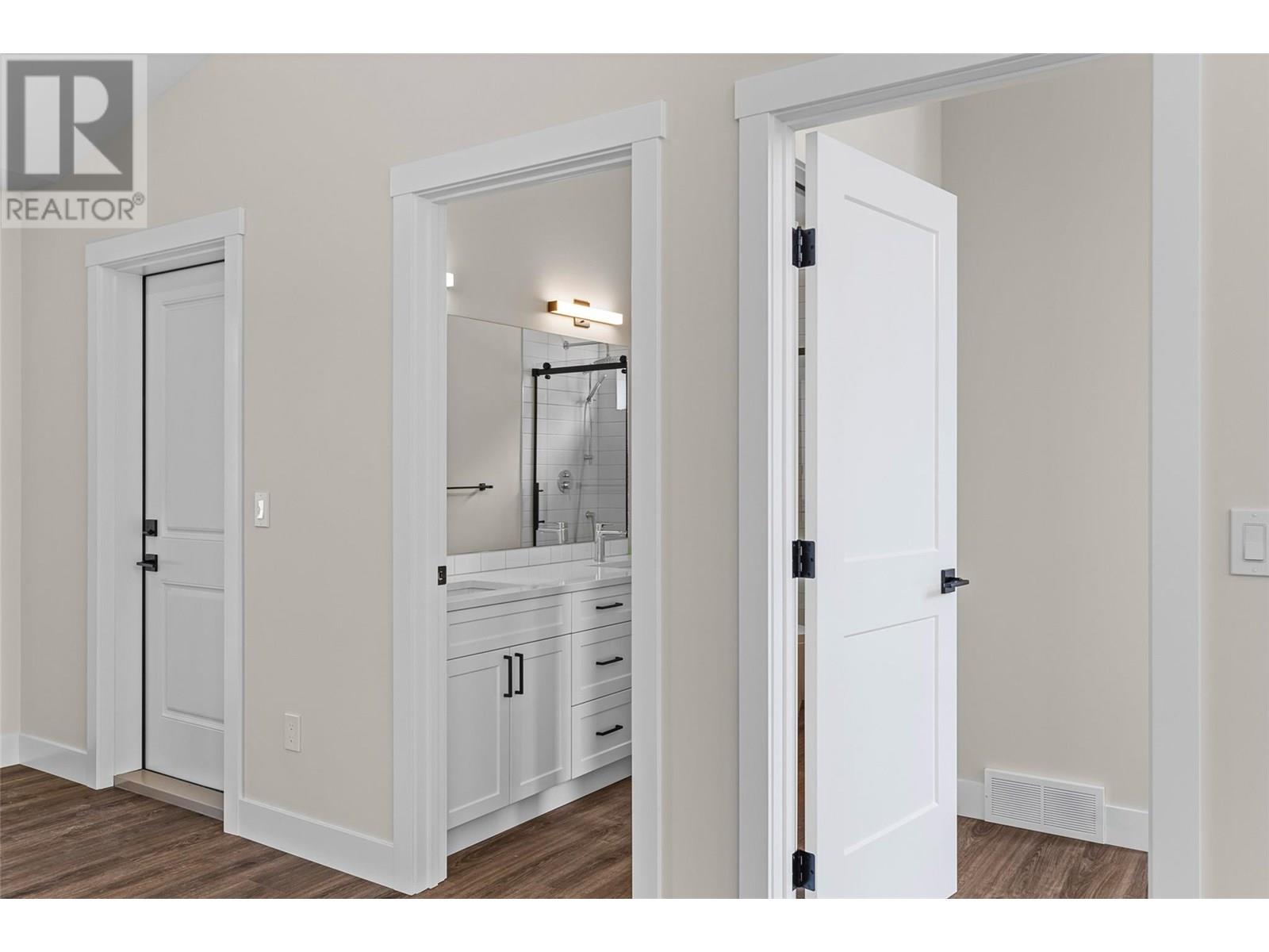 4926 Timber Ridge Road Unit# 48, Windermere, British Columbia  V0B 1L0 - Photo 11 - 10337904
