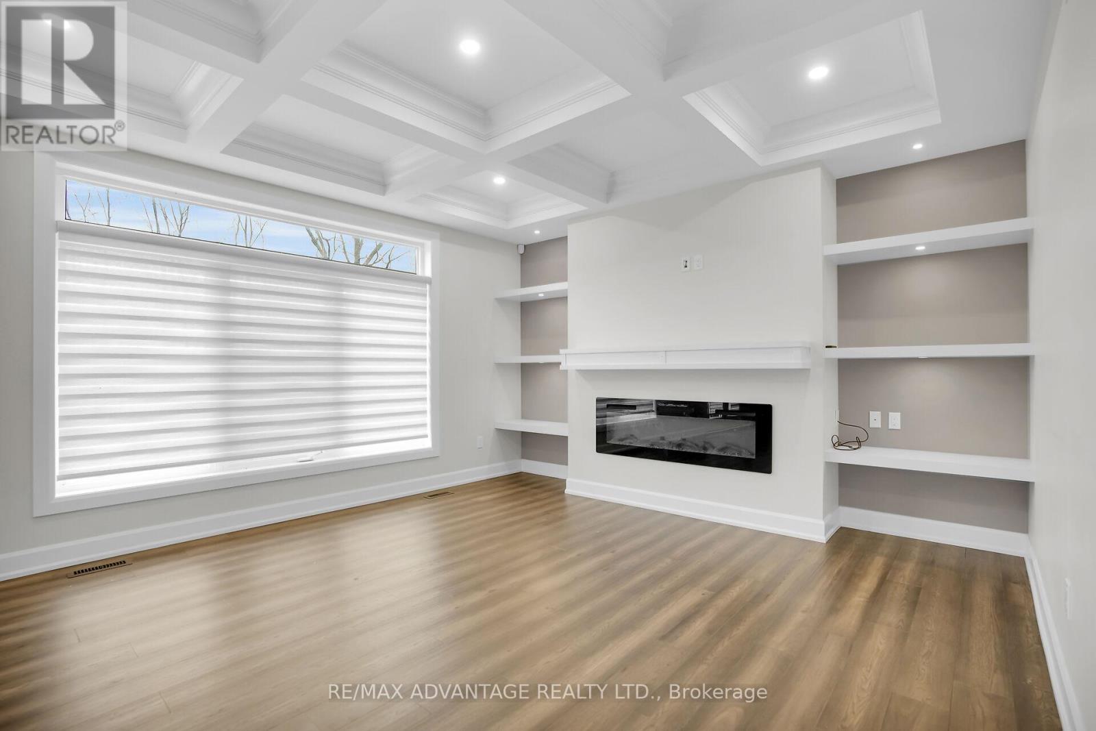 6416 Old Garrison Boulevard, London South, Ontario  N6P 0G2 - Photo 8 - X12315214