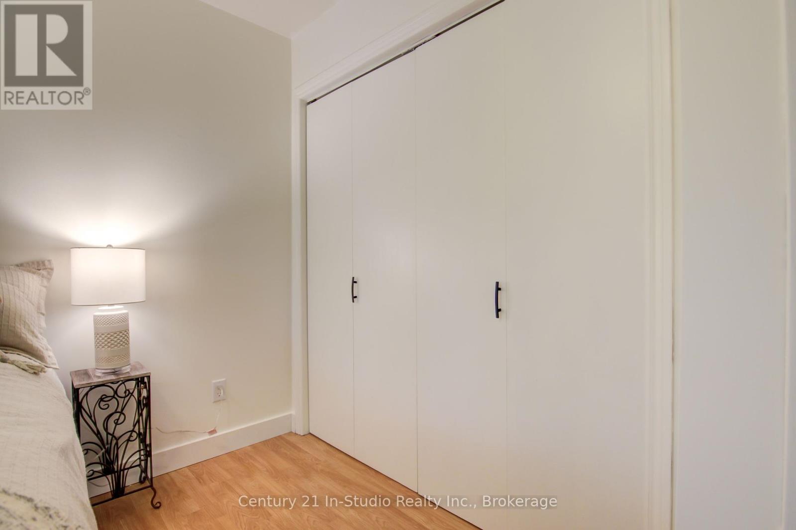 25 Emerson Avenue, South Bruce Peninsula, Ontario  N0H 2G0 - Photo 23 - X12305891