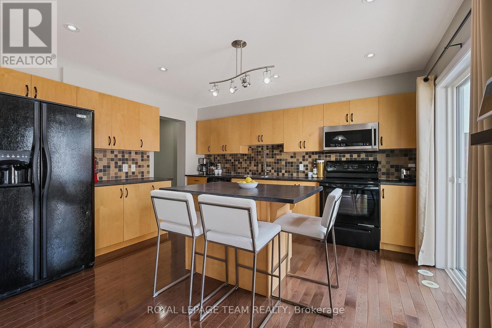 127 Harmattan Avenue, Ottawa, Ontario  K2S 0E4 - Photo 16 - X12315089