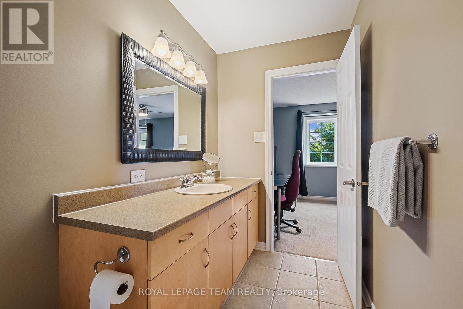 127 Harmattan Avenue, Ottawa, Ontario  K2S 0E4 - Photo 36 - X12315089
