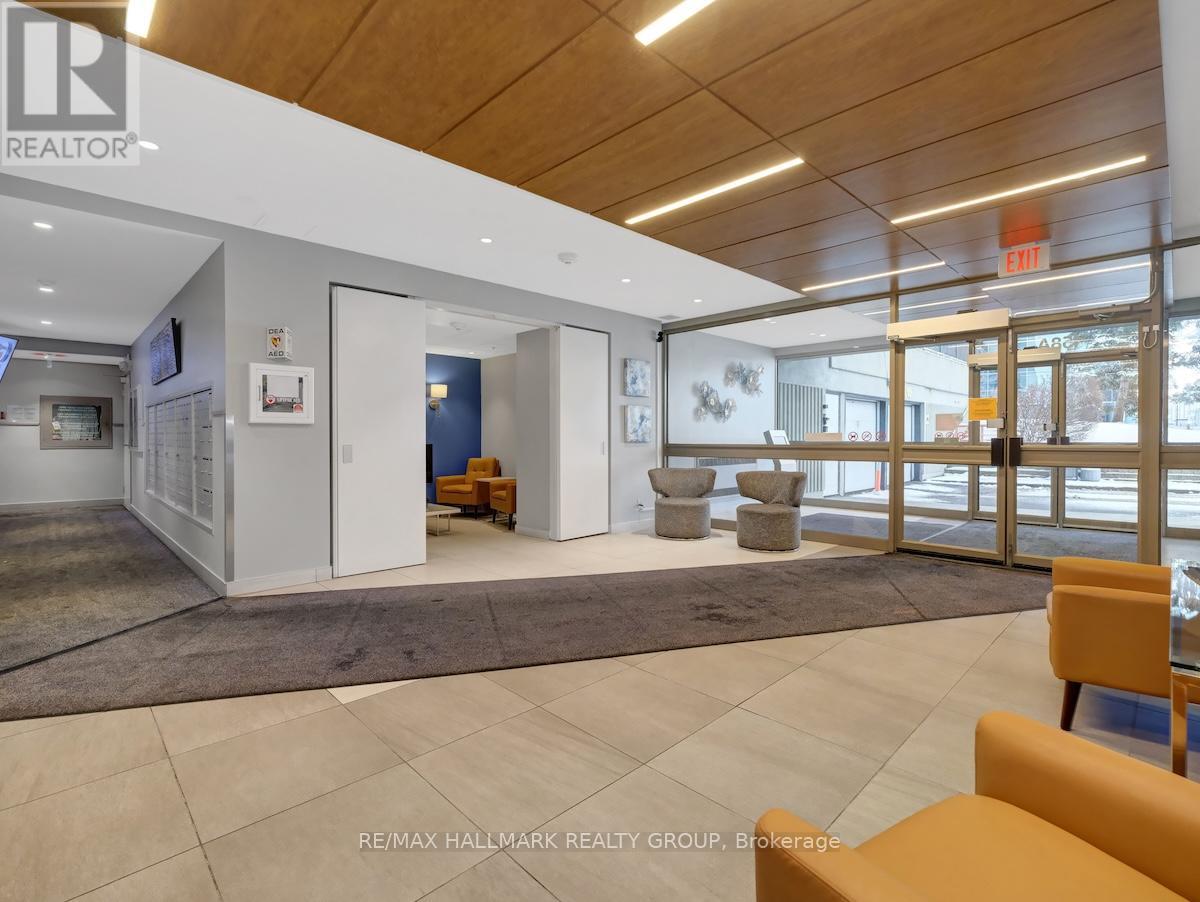 Property at 1005 - 158A MCARTHUR AVENUE image 3