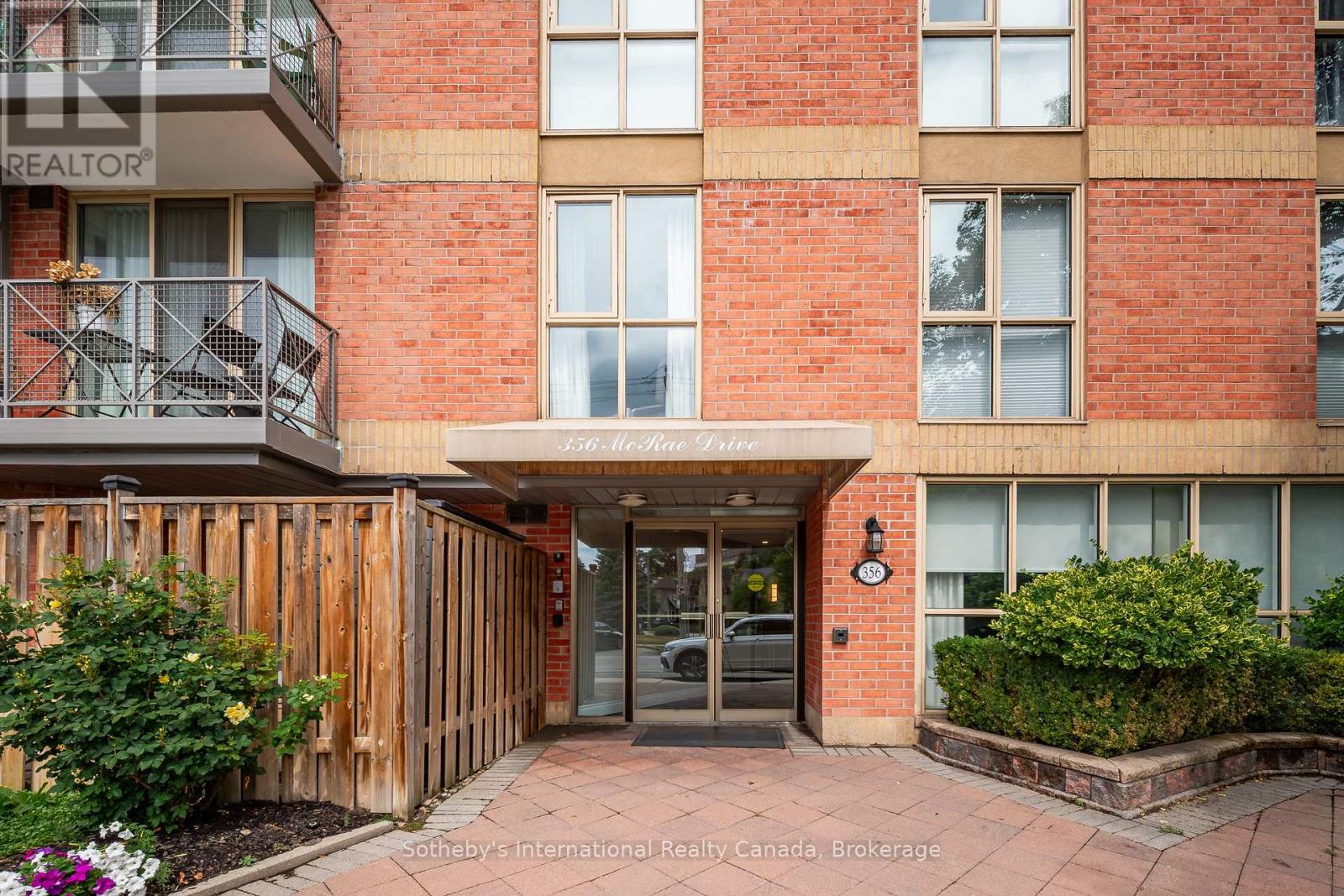 508 - 356 Mcrae Drive, Toronto, Ontario  M4G 4G4 - Photo 3 - C12315091