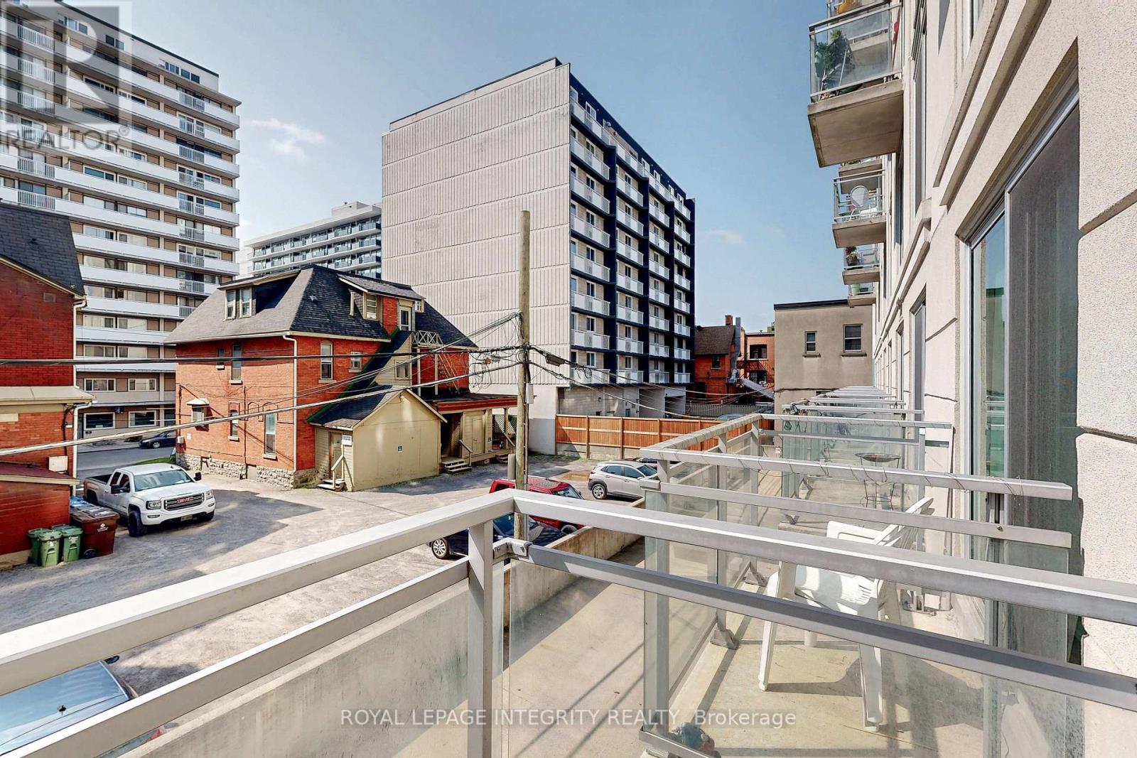 203 - 138 Somerset Street W, Ottawa, Ontario  K2P 0A3 - Photo 24 - X12315226