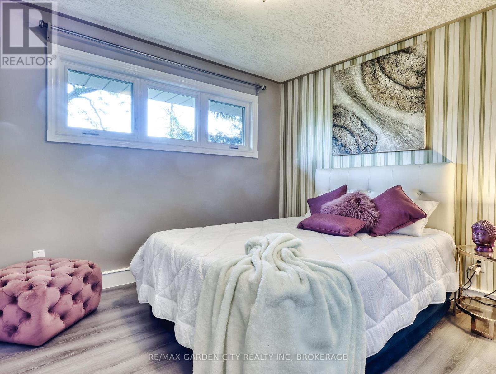 28 Marsdale Drive, St. Catharines, Ontario  L2T 3S3 - Photo 20 - X12315127