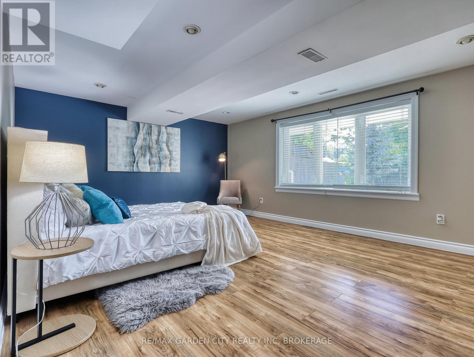 28 Marsdale Drive, St. Catharines, Ontario  L2T 3S3 - Photo 28 - X12315127
