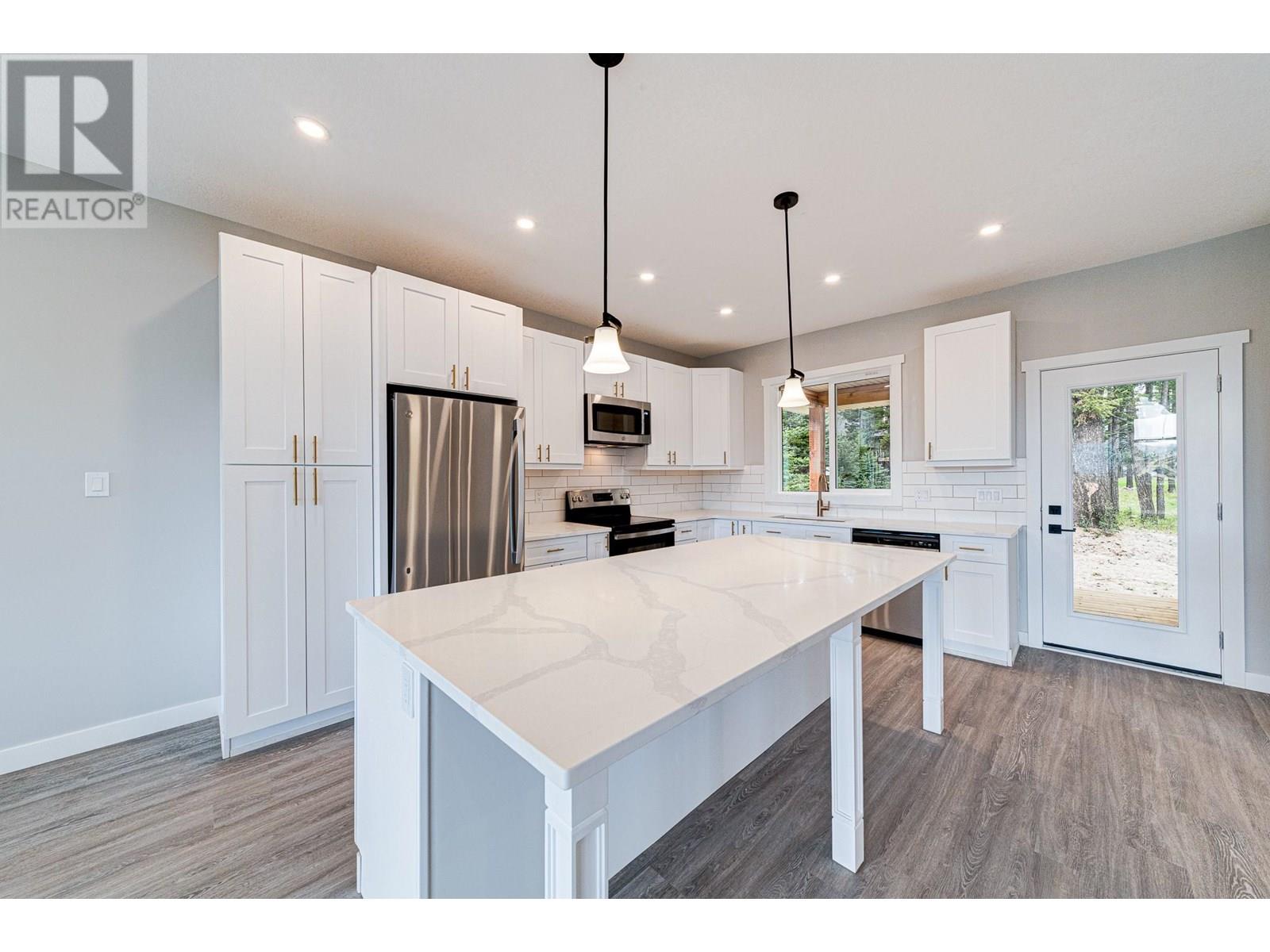 2258 Black Hawk Drive