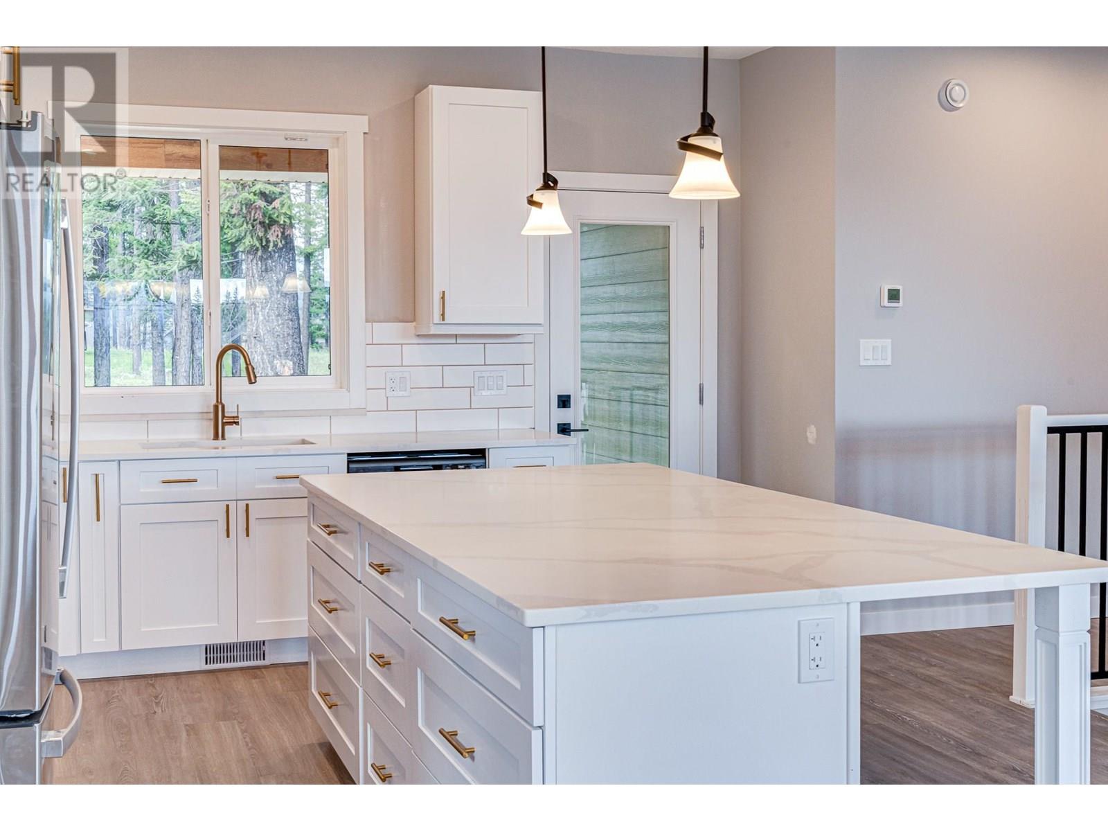2258 Black Hawk Drive