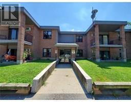 12 Montgomery DRIVE Unit# B106, Wallaceburg, Ontario
