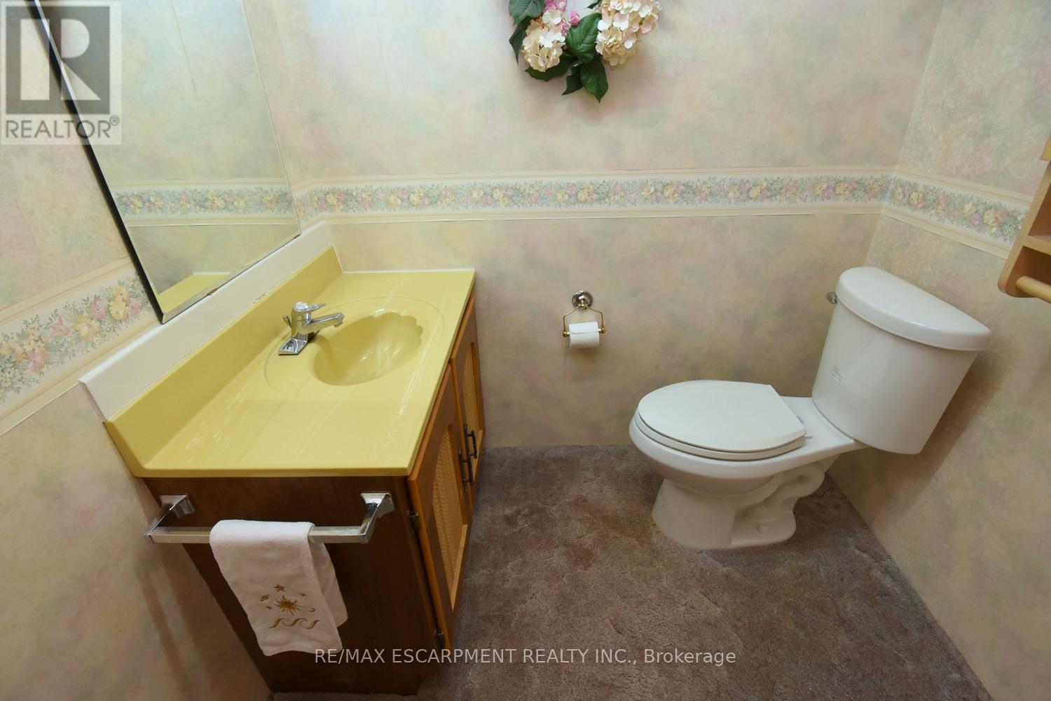 33 Dubarry Boulevard, Hamilton, Ontario  L8T 2V6 - Photo 27 - X12315069