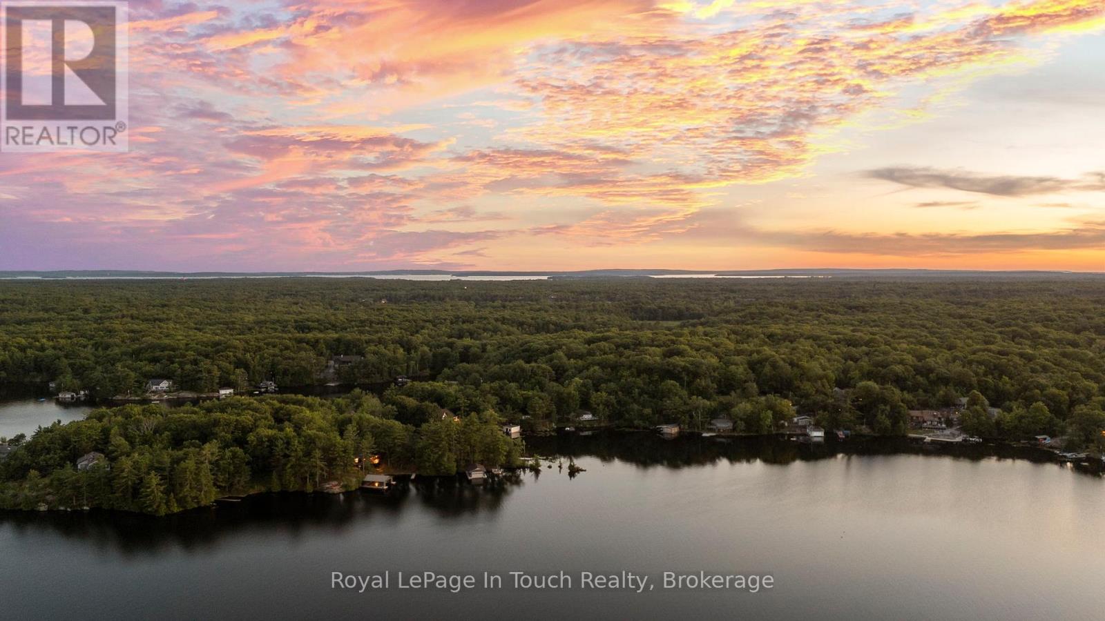 211 Pickerel Point Road, Georgian Bay, Ontario  L0K 1S0 - Photo 47 - X12265333