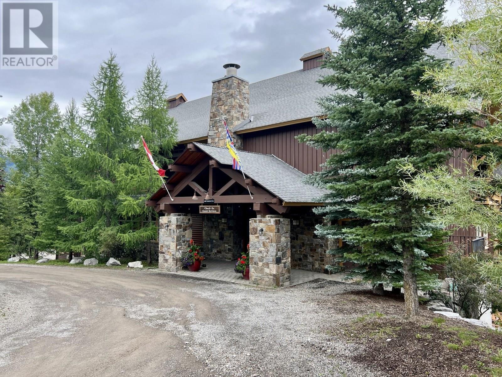 4559 Timberline Crescent Unit# 411, Fernie, British Columbia  V0B 1M6 - Photo 20 - 10356690