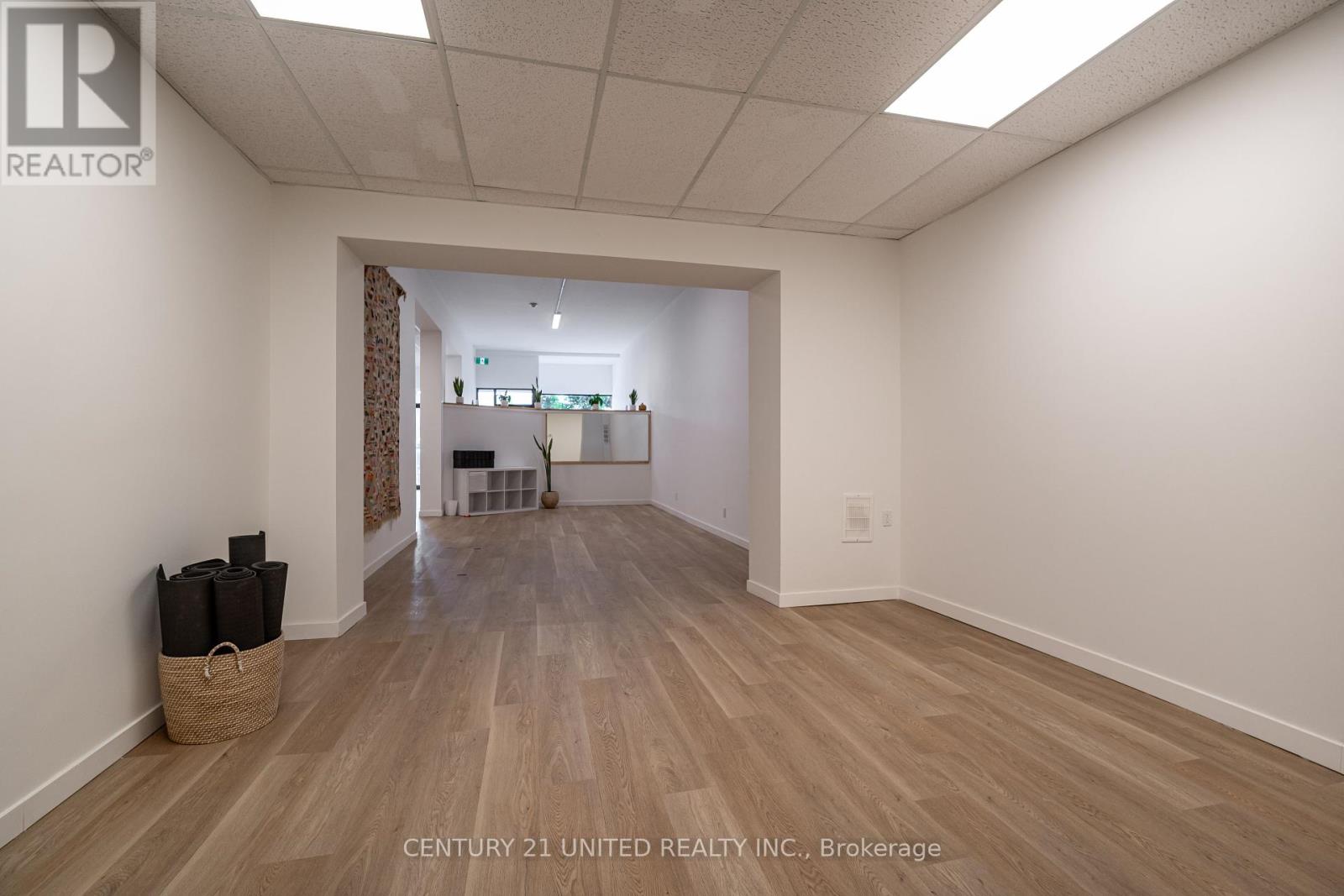 174-176 Hunter Street W, Peterborough Central, Ontario  K9H 2L2 - Photo 8 - X12315233