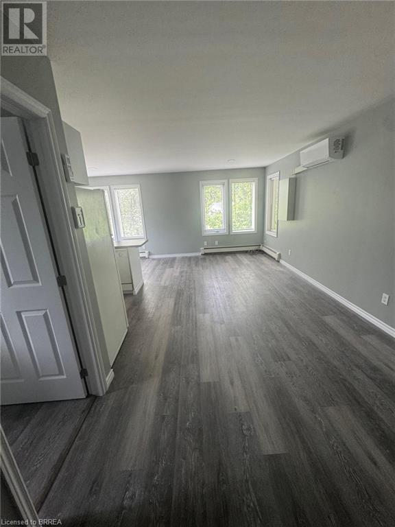 106 Marlborough Street Unit# 3, Brantford, Ontario  N3T 2S5 - Photo 11 - 40755412