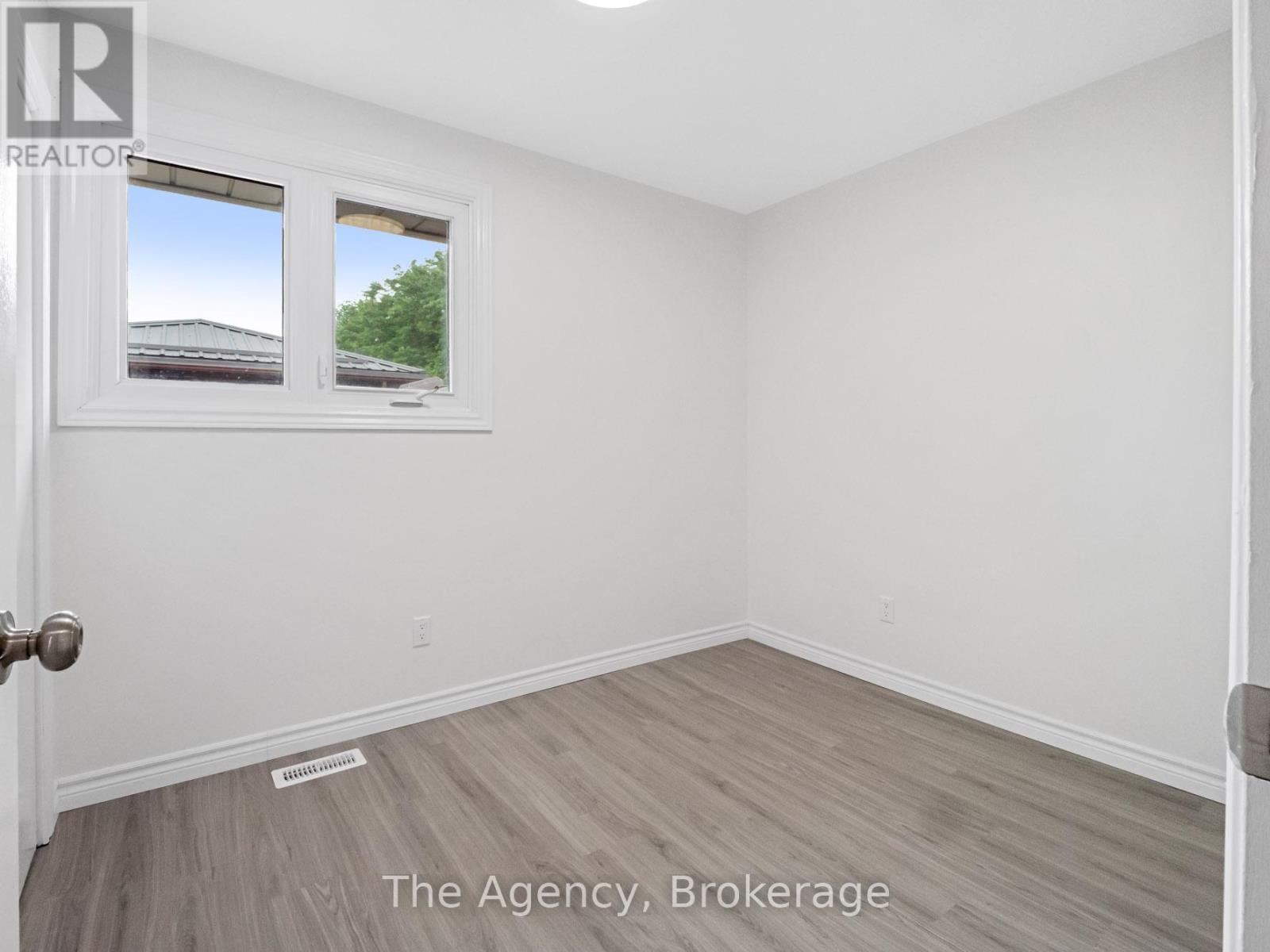 68 Ziraldo Road, St. Catharines, Ontario  L2N 6T1 - Photo 18 - X12315292