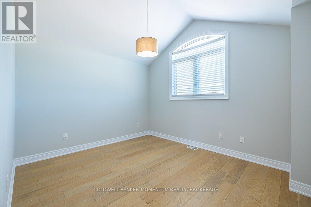 377 Willowbrook Drive, Welland, Ontario  L3C 0G4 - Photo 24 - X12315295