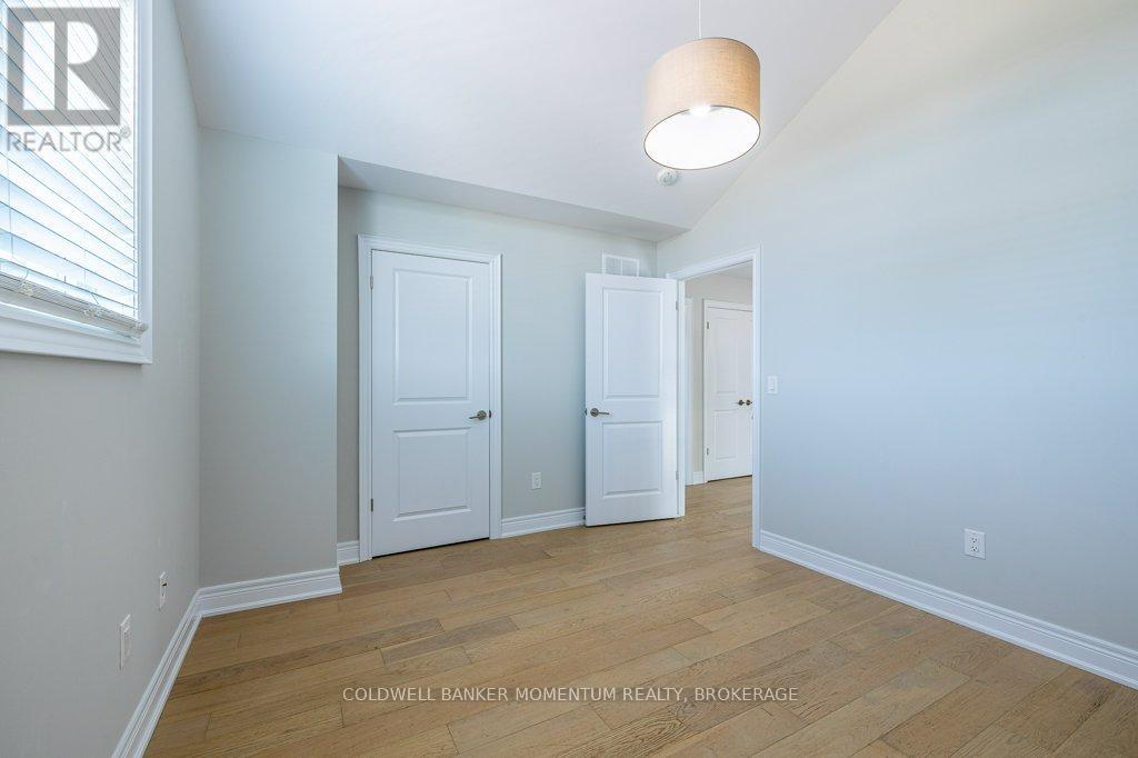 377 Willowbrook Drive, Welland, Ontario  L3C 0G4 - Photo 26 - X12315295