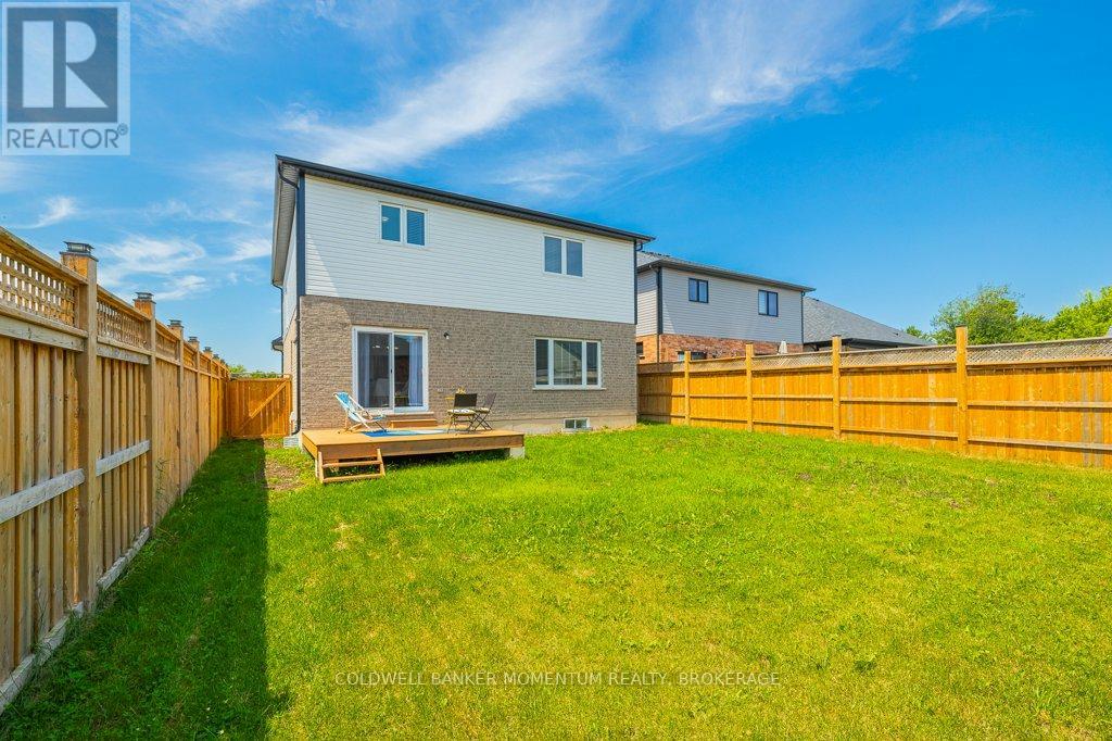 377 Willowbrook Drive, Welland, Ontario  L3C 0G4 - Photo 41 - X12315295