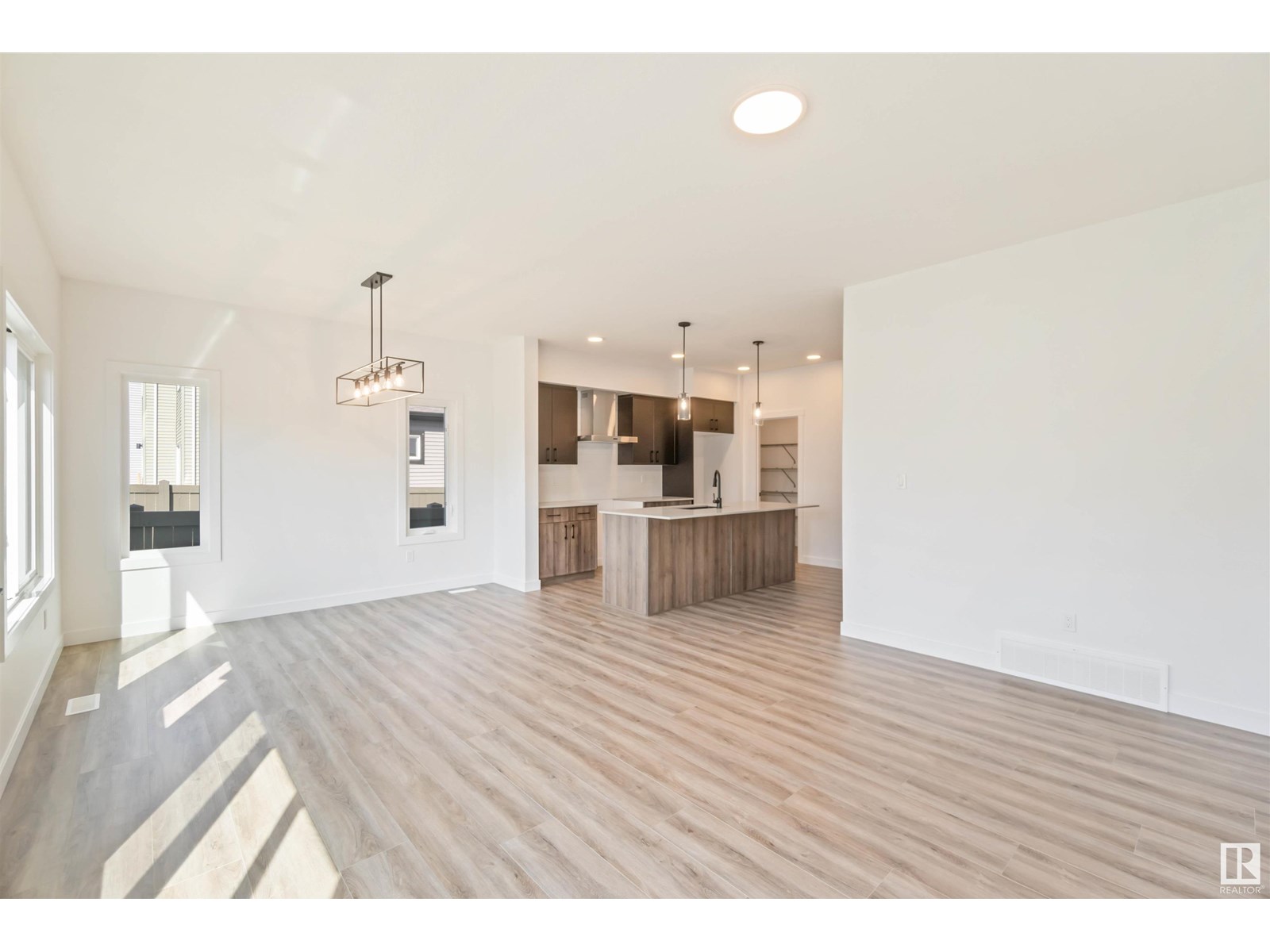 Property at 8535 181 AV NW image 1