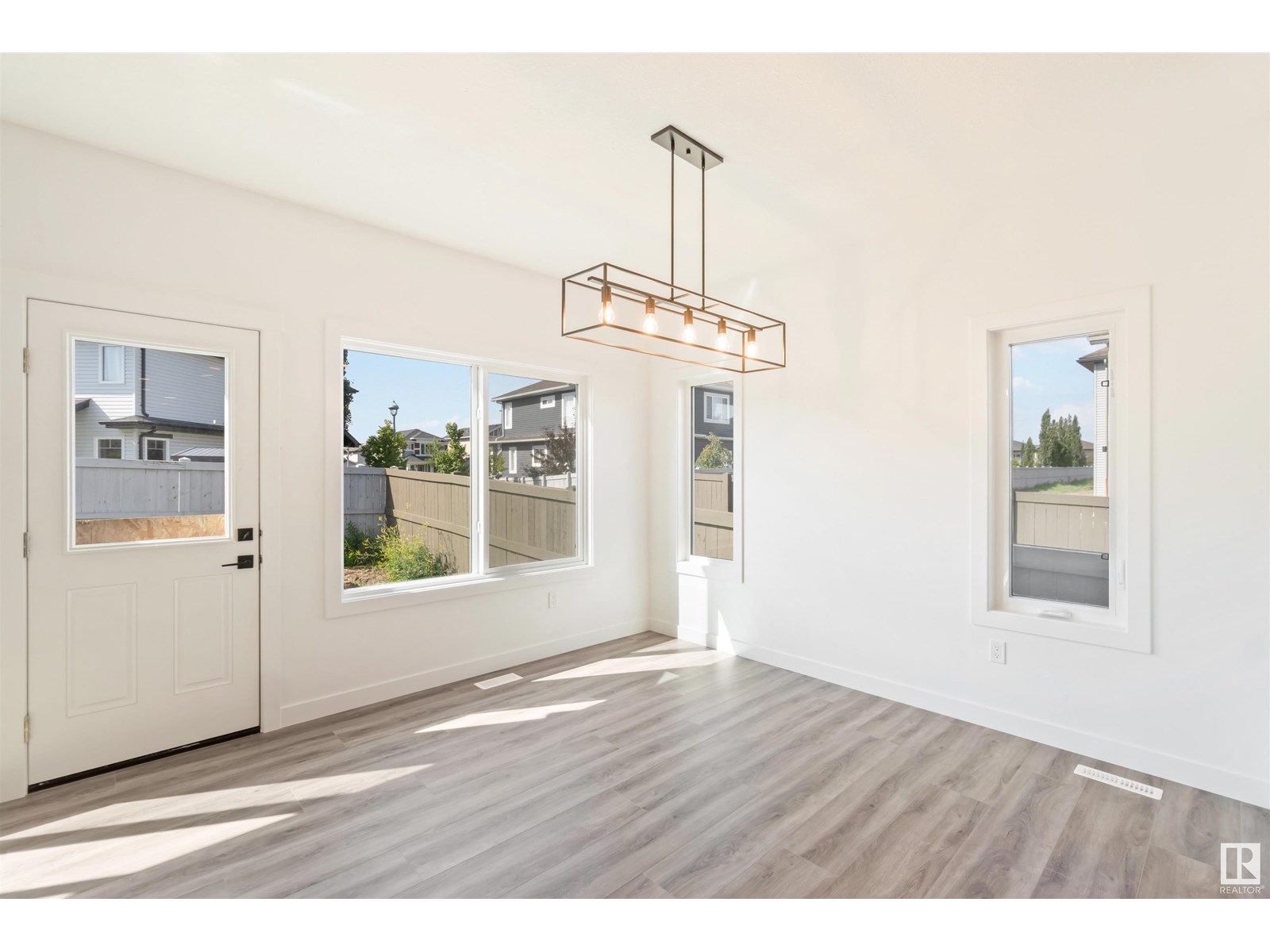 8535 181 Av Nw, Edmonton, Alberta  T5Z 0X1 - Photo 10 - E4444130
