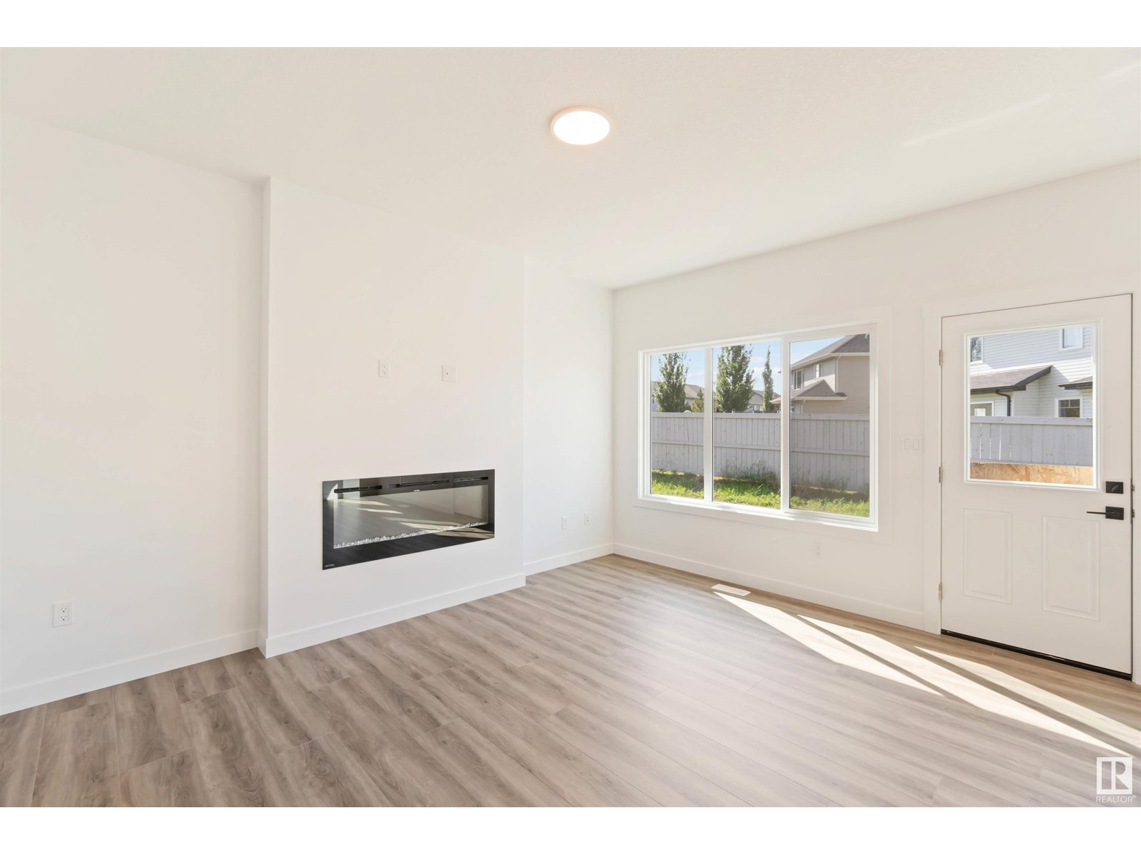 8535 181 Av Nw, Edmonton, Alberta  T5Z 0X1 - Photo 8 - E4444130